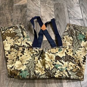 Hodgman quality outdoor Camouflage Hunting/Fishing Pants with Suspenders